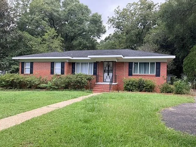 158 General Bullard Ave