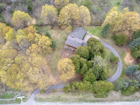 17940 Airport Rd, Caledon, ON L7K 2G8