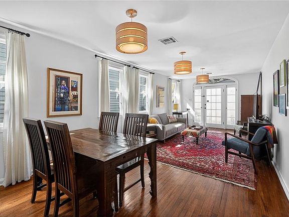 4th image of 621 Franklin Ave