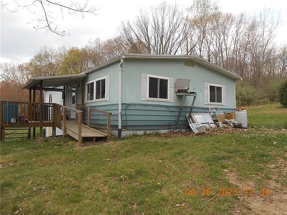 2nd image of 831 Stonetown Rd
