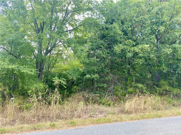 8 Cypress Point Ln #7, Eureka Springs, AR 72631