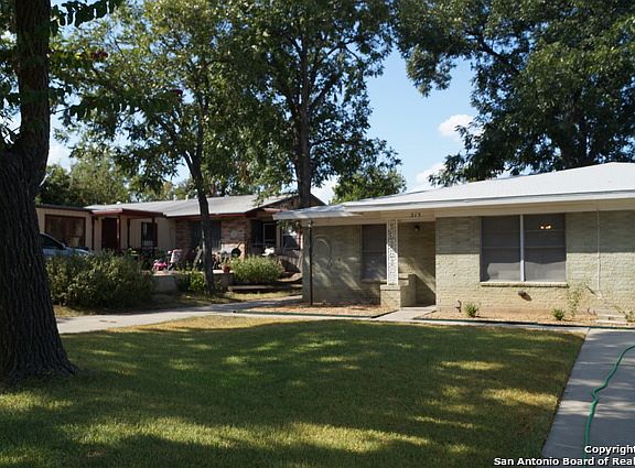 4th image of 215 Sunnyland Dr