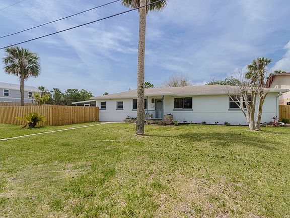 2nd image of 115 Arricola Ave