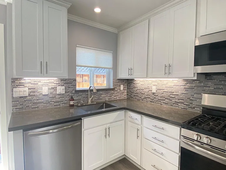 1483 Kentfield Ave — Photo 5