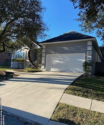 3rd image of 17 Bentwood View Dr