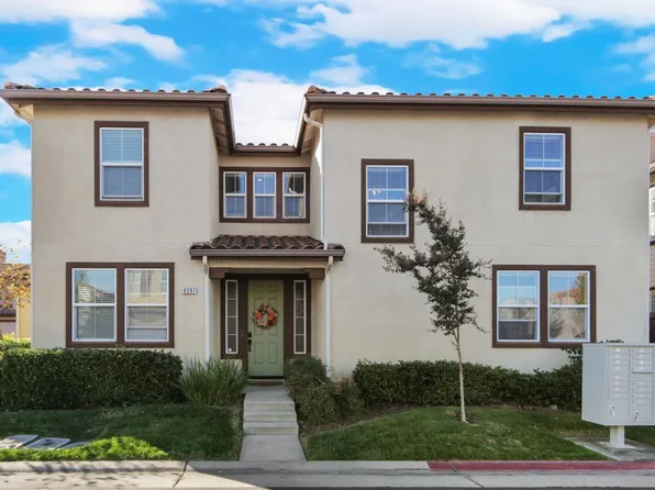 8397 Crystal Walk Cir, Elk Grove, CA 95758