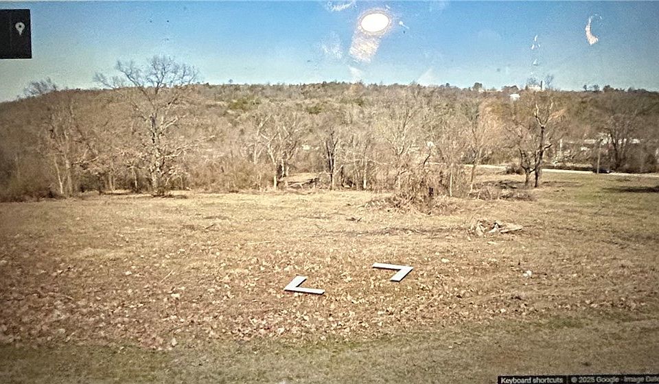 2nd image of 12.99 Carbon Plant Rd #1/33