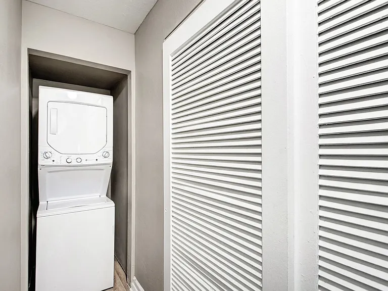 In-unit Washer & Dryer
