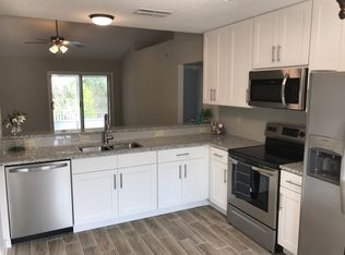 1743 Chandelier Cir W, Jacksonville, FL 32225