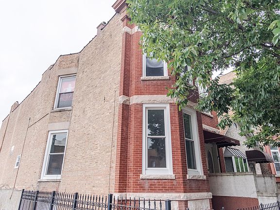 4th image of 3440 S Wallace St