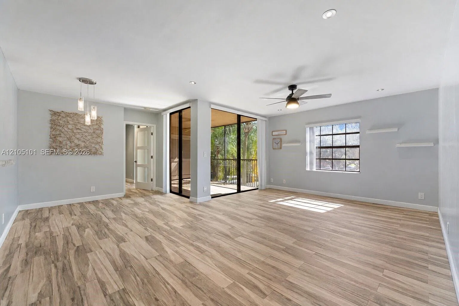 Optima Village I-D Condo — Photo 2