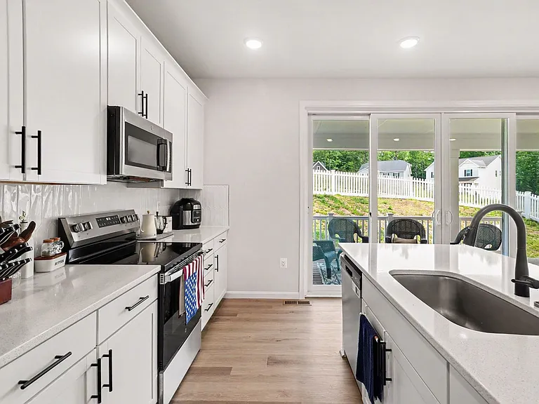 7123 Braxton Ct — Photo 7