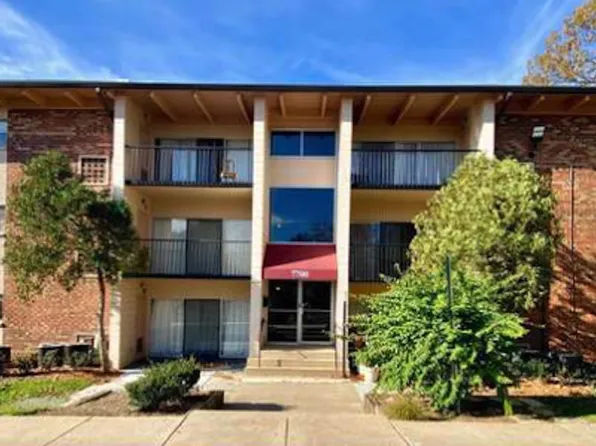 7700 Arehart Dr APT 1209, Hyattsville, MD 20784