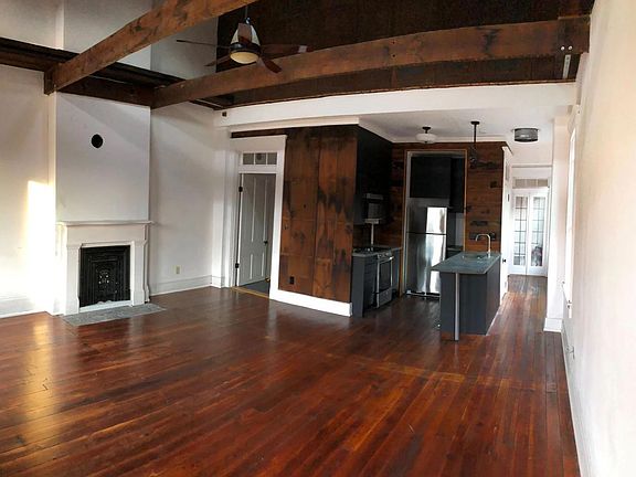2nd image of 207 Woodward St