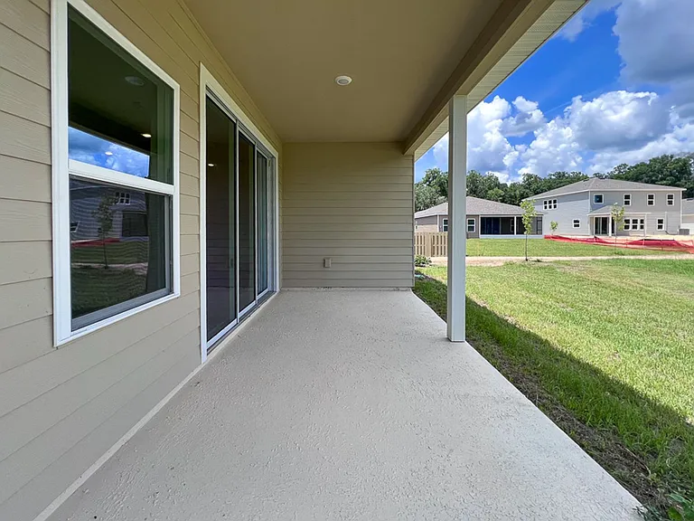 1315 NW 132nd Cir — Photo 36