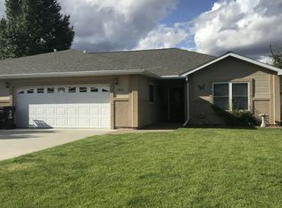 2809 Palmer St, Miles City, MT 59301