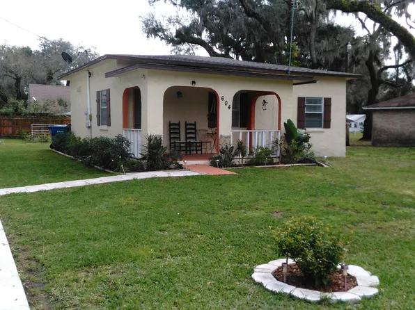 604 Hendry Ave N, Fort Meade, FL 33841