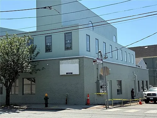 536 Smith St Photo 1
