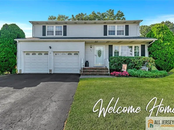 93 Remmey St, Fords, NJ 08863