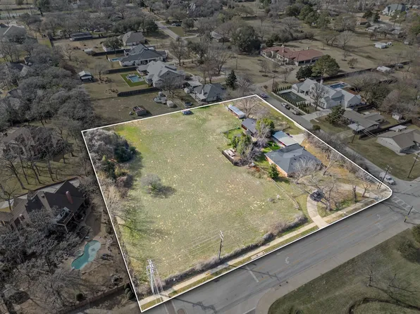 5804 Pleasant Run Rd, Colleyville, TX 76034