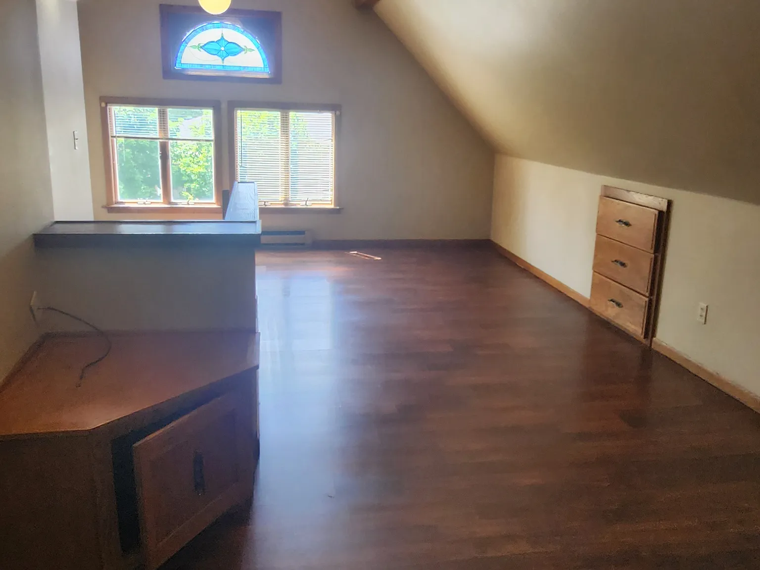 4 bed, 1.5 bath, $1,540 — Photo 4