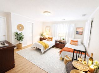 6224 Driftwood Dr, Alexandria, VA 22310