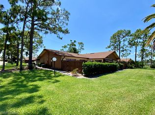 5606 Foxlake Dr, North Fort Myers, FL 33917