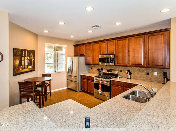505 W STANLEY Avenue, San Tan Valley, AZ 85140