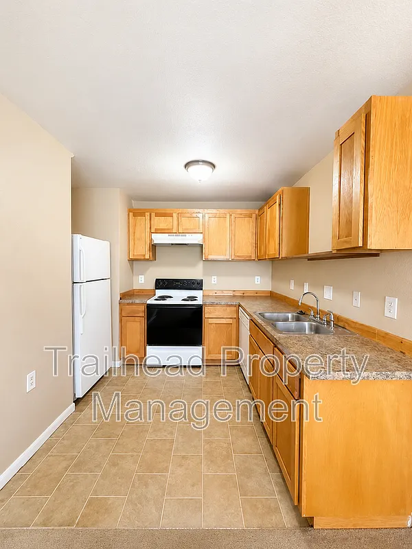 2 bed, 1.0 bath, 800 sqft, $1,095 — Photo 4