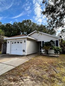 8430 Walnut Ave, Pensacola, FL, 32534