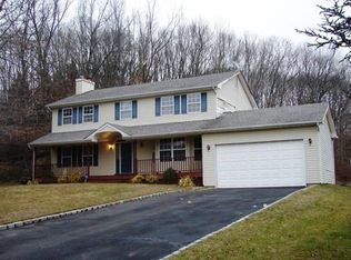 15 Jacobs Path, Melville, NY 11747