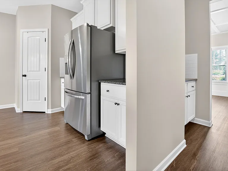 144 Reserve Pl — Photo 49
