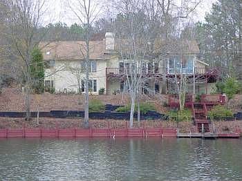 1st image of 224 Shorewood Ct