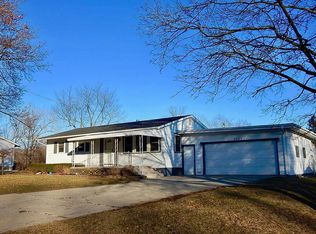 2405 Easy St, Ann Arbor, MI 48104