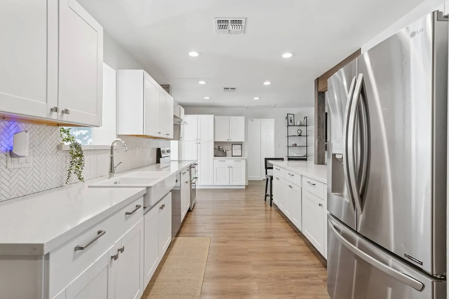 5 bed, $10,500 — Photo 4