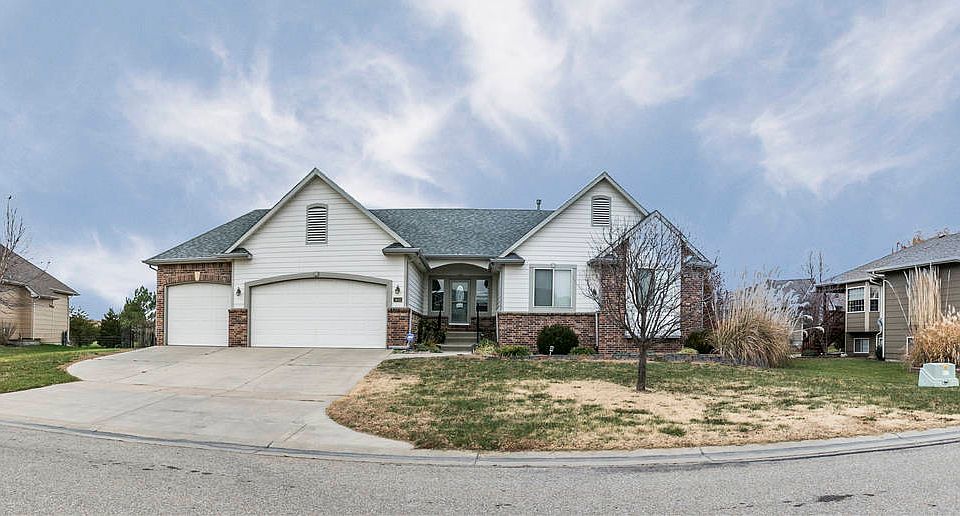 1st image of 1633 S Aspen Creek Dr