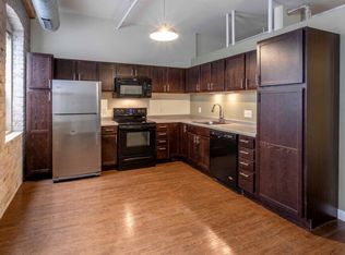 La Pompadour Apartments, Minneapolis, MN 55413