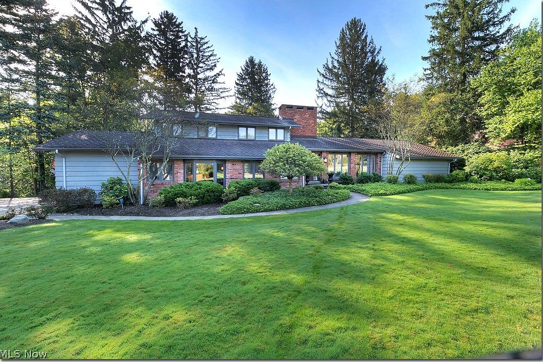 17 Brandywood Dr, Pepper Pike, OH 44124 Zillow