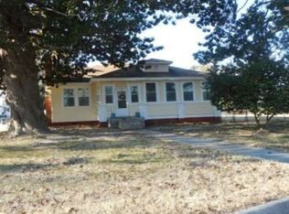 103 Cherry Ave, Hampton, VA 23661