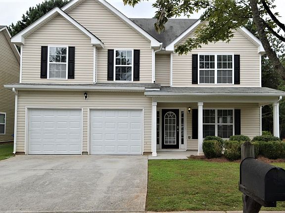 3rd image of 3667 Rosebud Park Dr