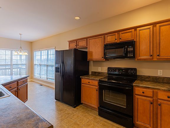 5th image of 1858 Sage Meadow Ln
