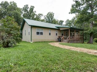1847 Peewee Crossing Rd, Seymour, MO 65746