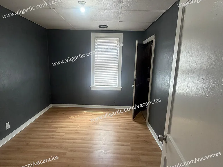 4002 Pulaski St — Photo 13