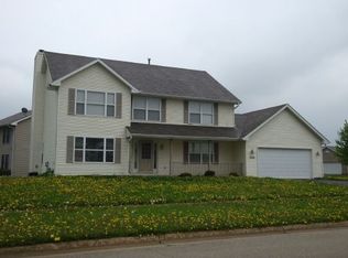 1008 Indian Dancer Trl, Belvidere, IL 61008