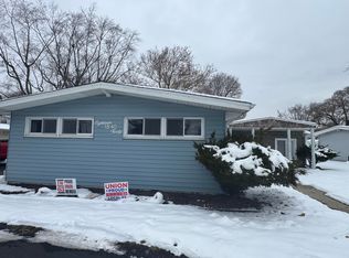 1840 W 61st Ave, Merrillville, IN 46410