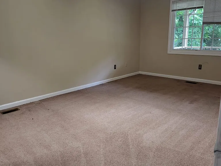 4955 Heritage Valley Dr — Photo 8