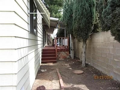 4th image of 14839 Vinehill St