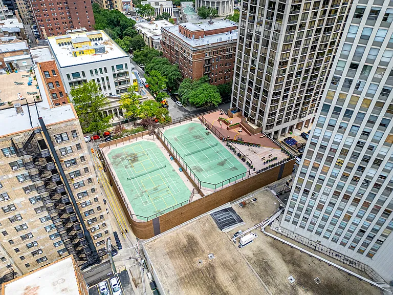 2650 N Lakeview Ave #2801 — Photo 42