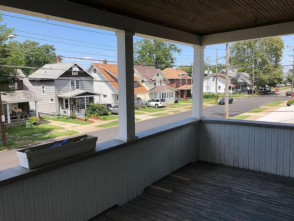 upstairs balcony