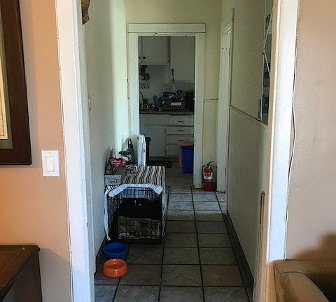 4th image of 1549 W 101st St